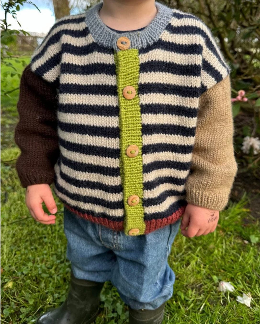 Holger Cardigan by Petite Knit - Hard Copy Pattern