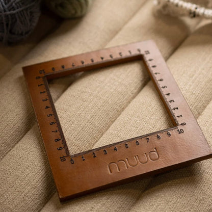 Muud Dana Knitting Gauge - Whisky