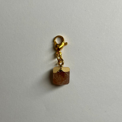 Natural Gemstone Stitch Marker - Strawberry Quartz