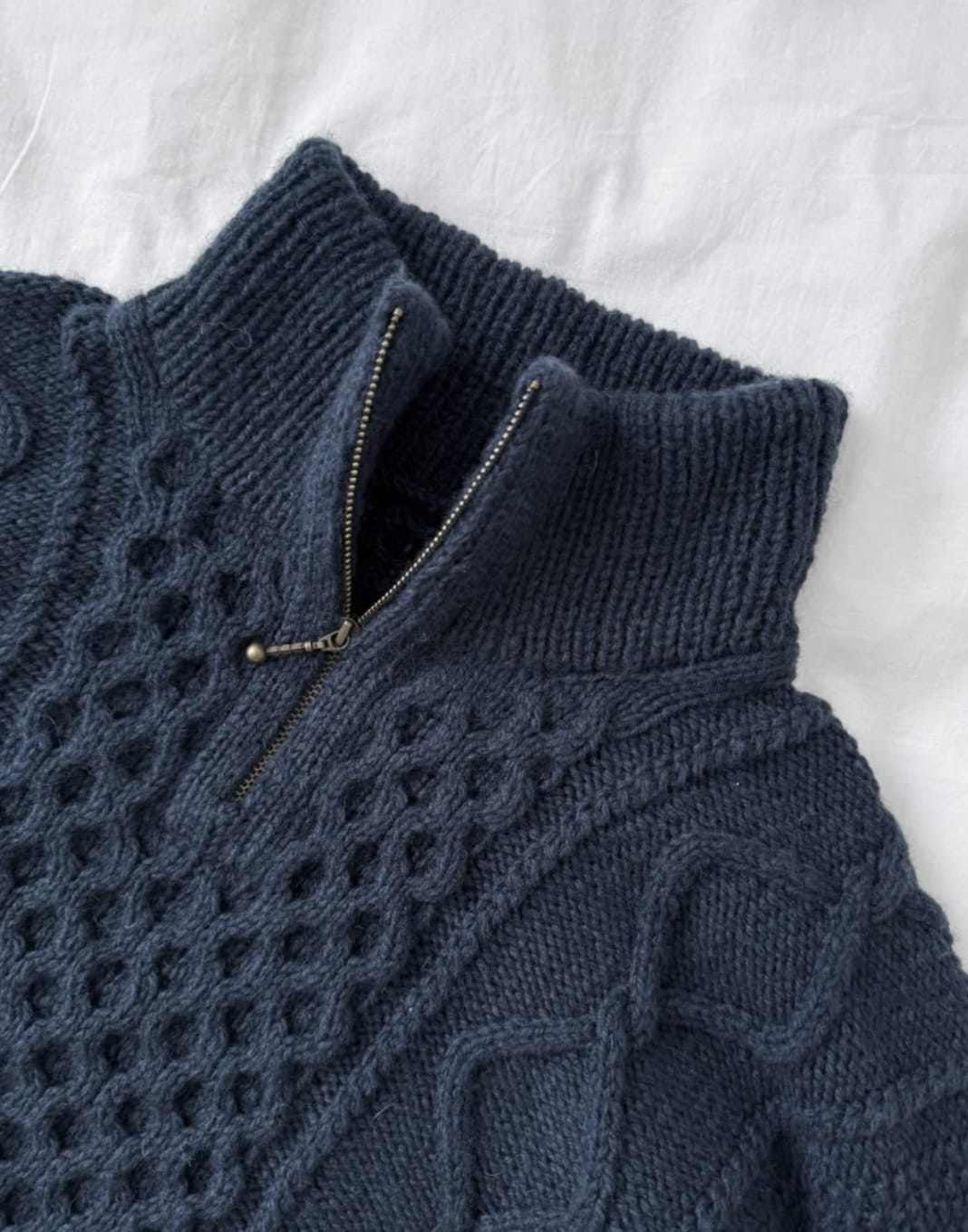 Dagmar Zipper Sweater Man by PetiteKnit