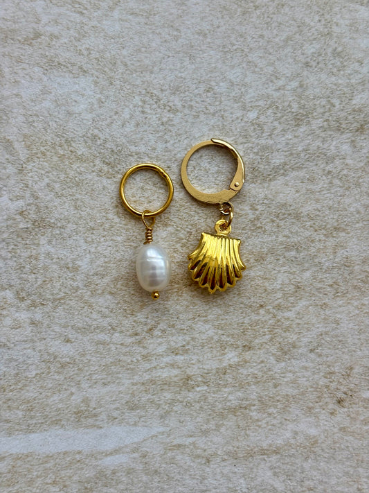 Fresh Water Pearl Stitch Markers