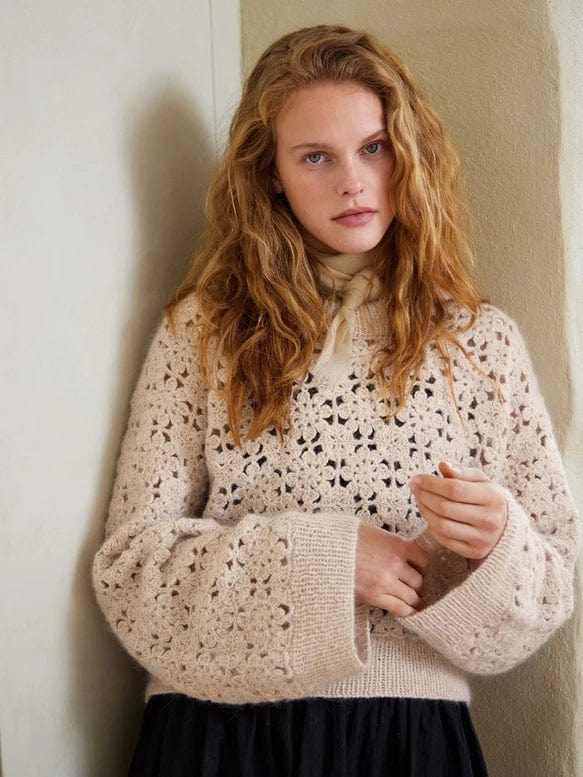 2403 - 6 Fleur Sweater - Pattern for Sandnes Garn – Knit and Living