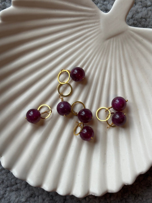 Round Amethyst Stitch Marker