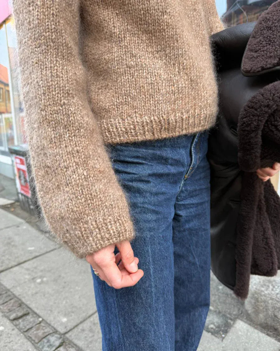 Sunday Sweater by PetiteKnit - Hard copy pattern