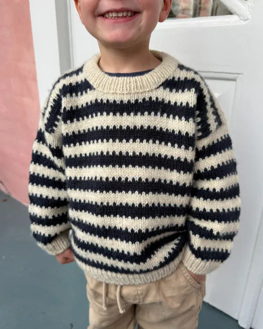Otto Sweater Junior by PetiteKnit - Hard copy pattern