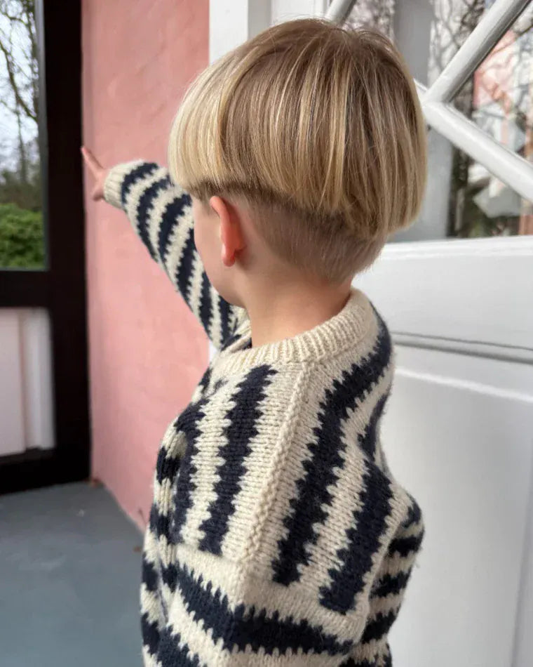 Otto Sweater Junior by PetiteKnit - Hard copy pattern