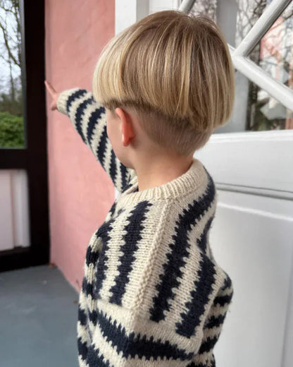 Otto Sweater Junior by PetiteKnit - Hard copy pattern