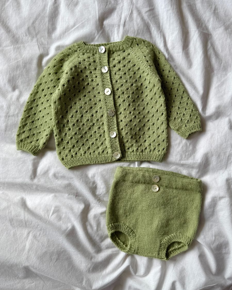 Ellen's Playset by PetiteKnit | Hard Copy Pattern
