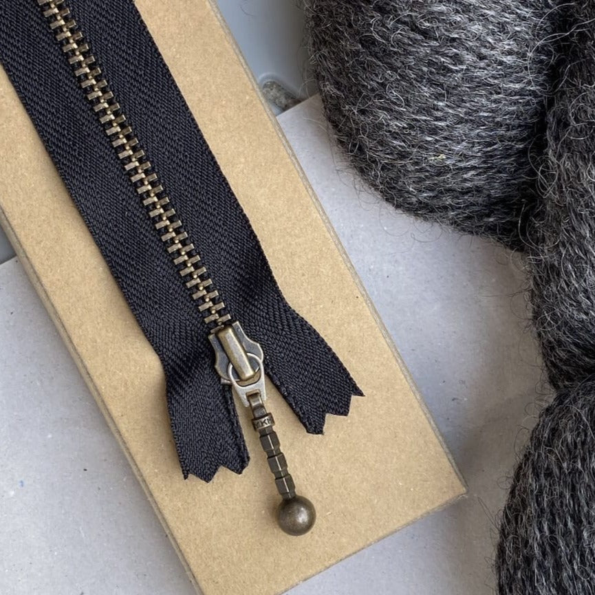 17cm Zipper for Honey Clutch / Honey Purse Medium by Petite Knit