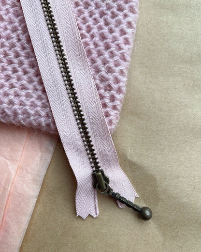 14cm Zipper for Petite Knit Patterns (Small Purse)