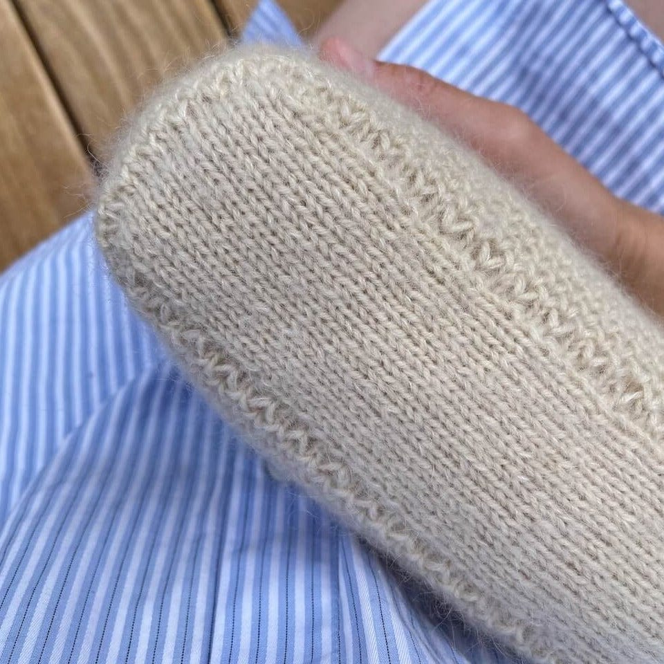 Honey Clutch by Petite Knit - Hard Copy Pattern