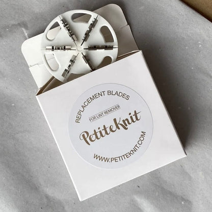 "REFRESH YOUR KNIT WITH PETITEKNIT" - REPLACEMENT BLADES