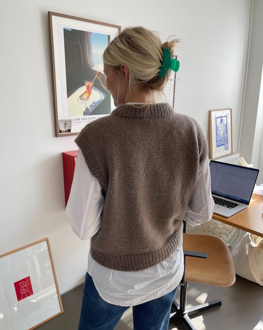 Novice Slipover by PetiteKnit - Hard Copy Patten
